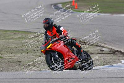 media/Nov-30-2025-TrackDaz (Sun) [[d8b22663df]]/B Group/Session 3 (Off Ramp)/